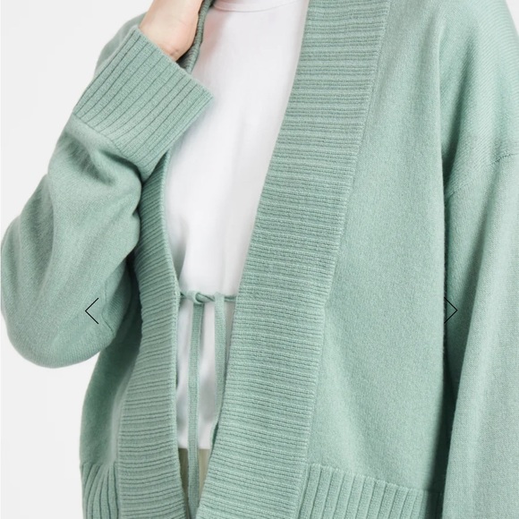 Women's Lightweight Cashmere Open Cardigan With Tie In Aniseed Green - Picture 3 of 5